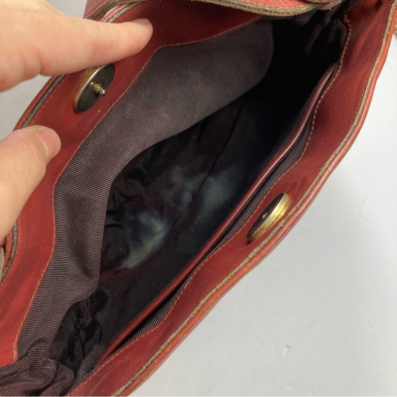Vintage 70s Etienne Aigner Red Shoulder Bag Hand Made Oxblood Leather 12X9" - Picture 15 of 16